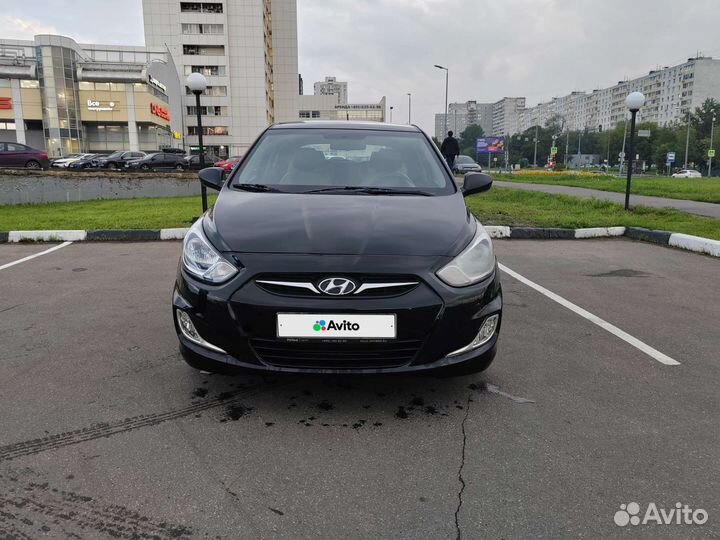 Hyundai Solaris 1.4 AT, 2011, 131 000 км