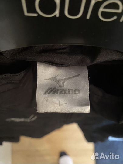 Ветровка Mizuno