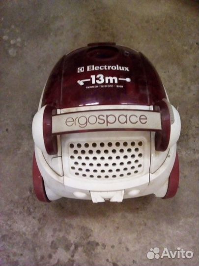 Продам пылесосы на запчасти или под ремонт