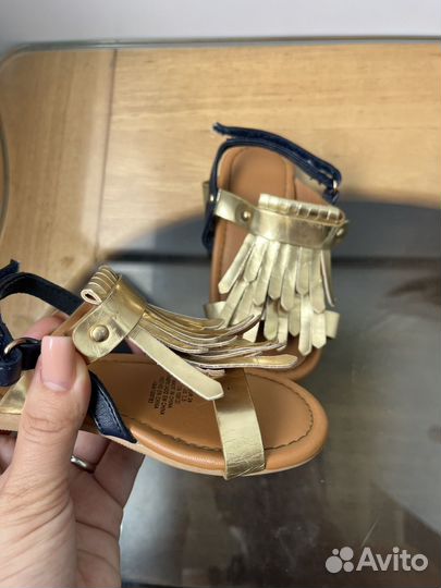 Босоножки для девочки hm 24р