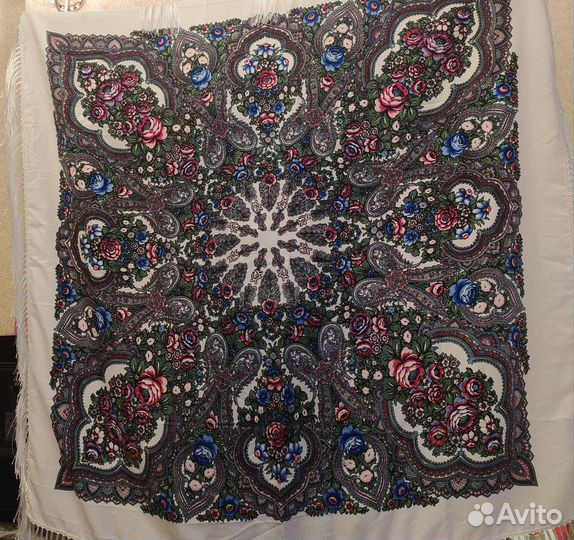 Павловопосадский платок шерсть и вискоза