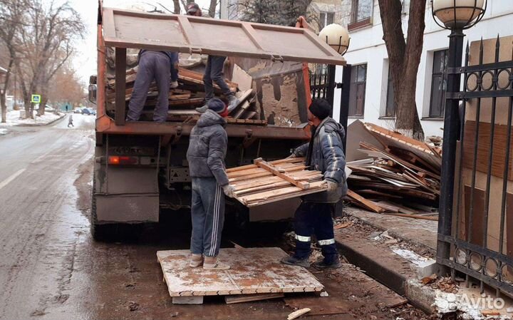 Вывоз строительного мусора и старой мебели грузчик