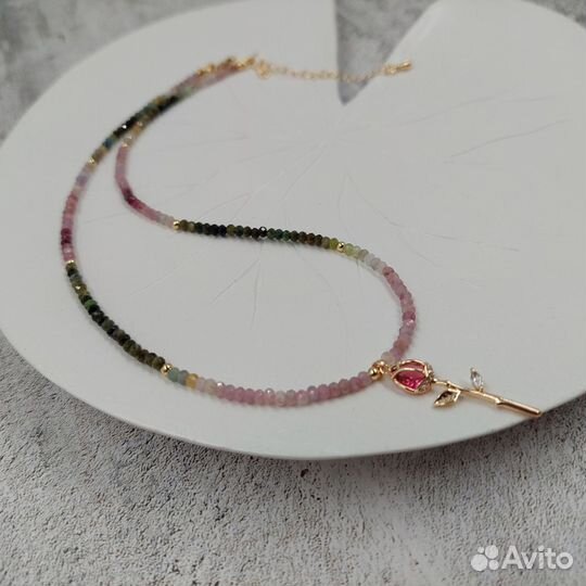 Колье чокер из натуральных камней