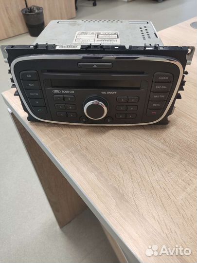 Магнитола Форд Фокус 2 + рамка под магнитолу