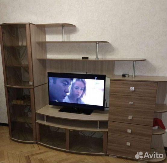 Стенка в гостиную