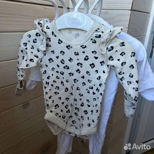 Пакет детских вещей 56 размер на девочку