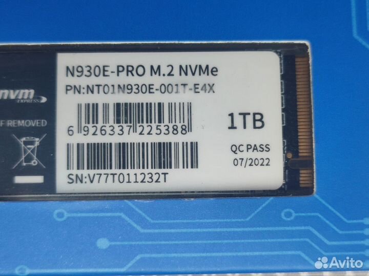 SSD Samsung 870 EVO 1 Тб SATA совсем новый