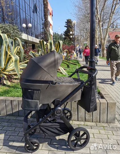 Коляска 2 в 1 Espiro Yoga