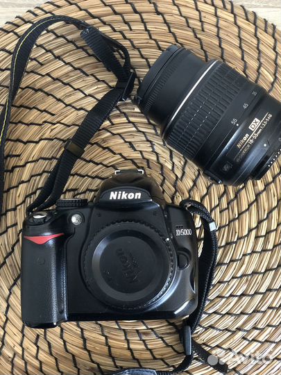 Зеркальный фотоаппарат Nikon d5000