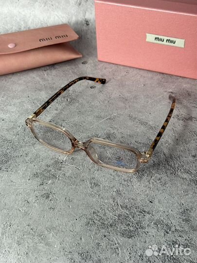 Очки Miu Miu фотохром