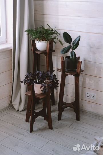 Комплект подставок для цветов