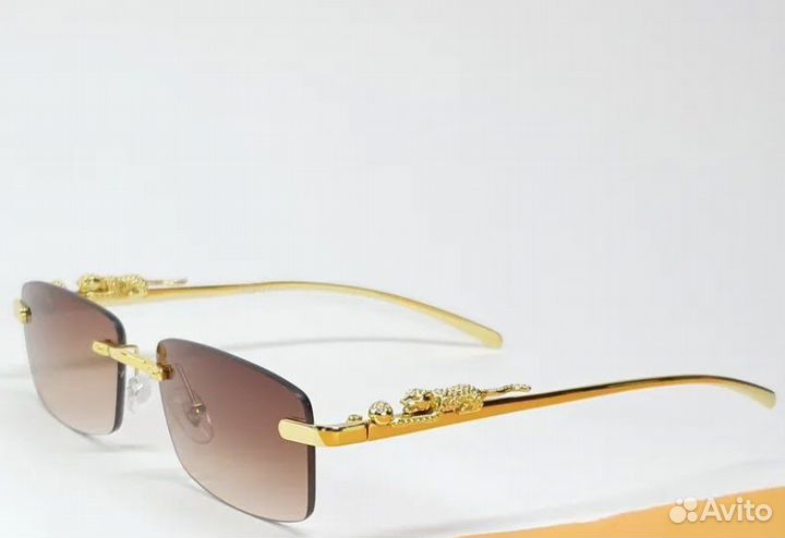 Солнцезащитные очки