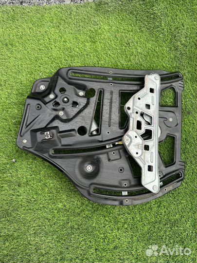 Стеклоподъемник задний левый Mercedes cl500 216