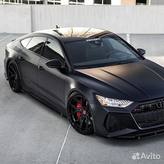 Кованые диски R22 5x112 на Audi RS6 / RS7