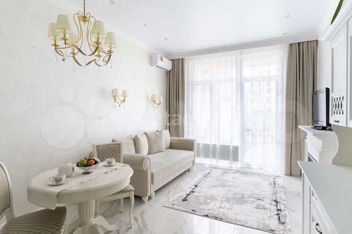 2-к. квартира, 67 м², 1/9 эт.