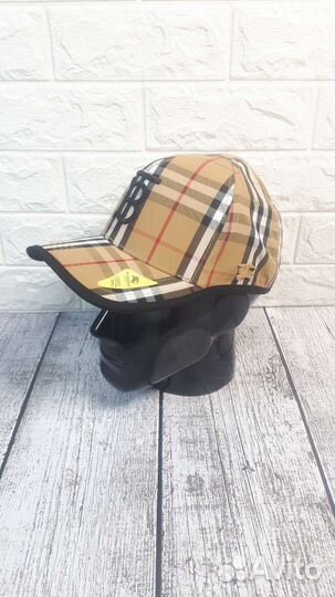 Бейсболка Burberry