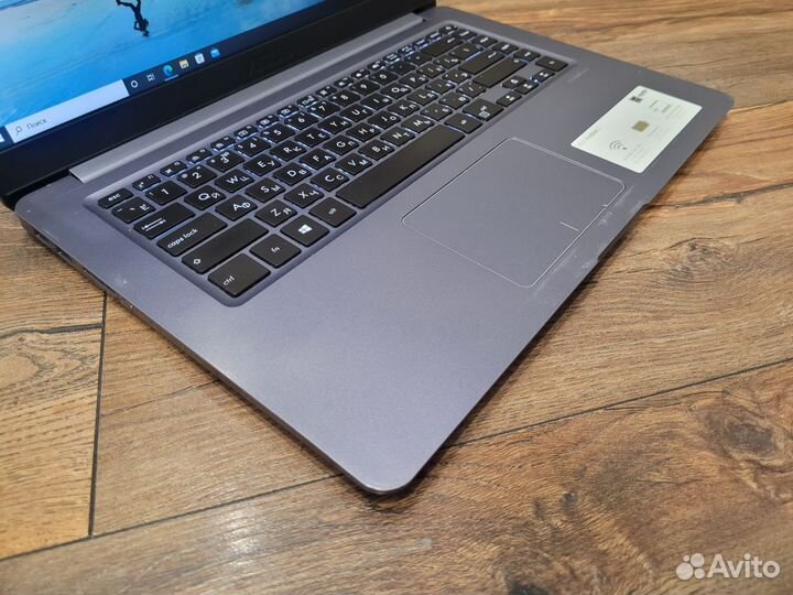 Asus vivobook 5 - IPS/ i5/ 8gb/ Nvidia MX150/ SSD