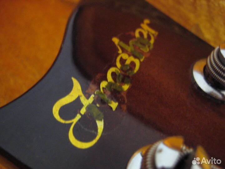 Fresher violin bass (Japan 197X)