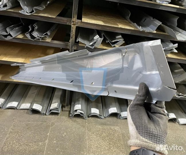 Порог левый Toyota Land Cruiser 100 (Klokkerholm)