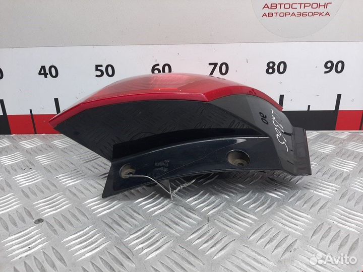 Фонарь задний левый для Mitsubishi Colt 6 MN186267