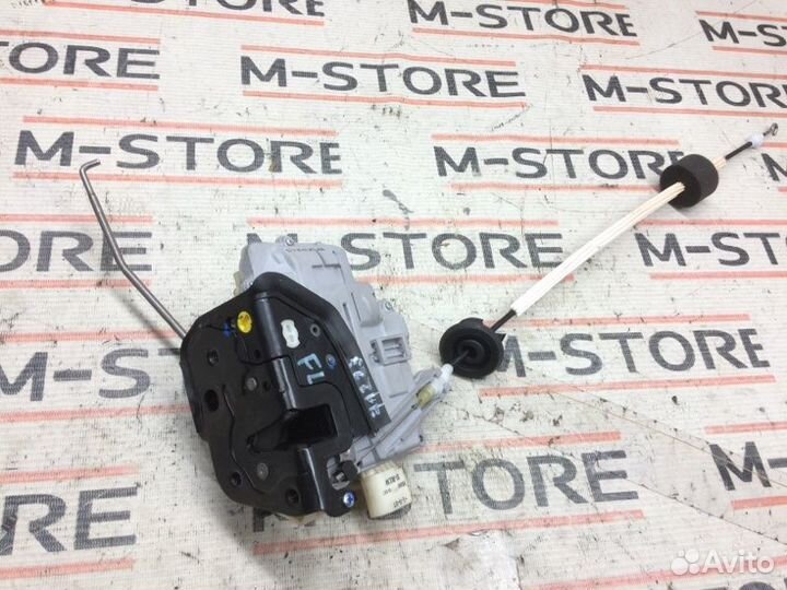 Замок двери передний левый Audi A6 C6/4F AUK 2008