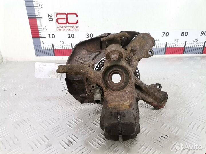 Кулак правый Audi A3 8L 1998 1J0407256N