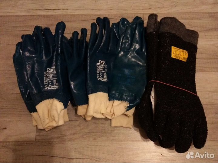 Перчатки резиновые