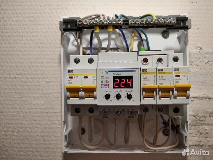 Услуги электрика, Электрик, Электромонтер