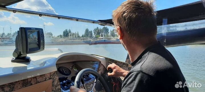 Катер Чибис