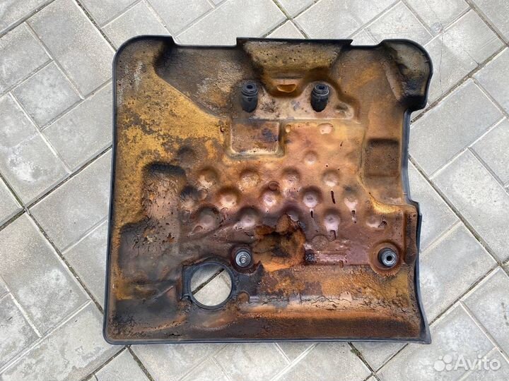 Крышка двигателя декоративная Chevrolet Lacetti