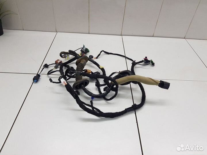 Электропроводка передней левой двери