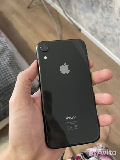 iPhone Xr, 64 ГБ