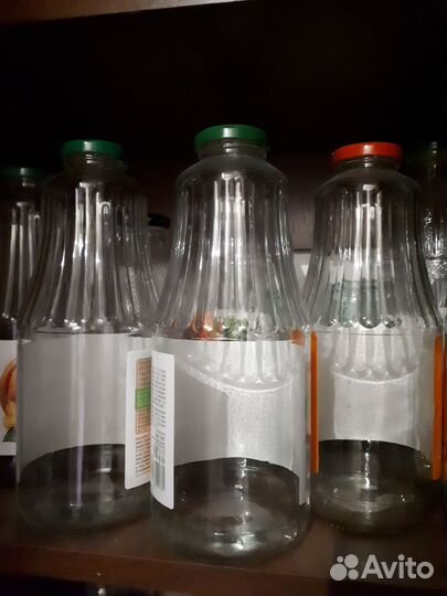 Бутылка стеклянная с крышкой 1л