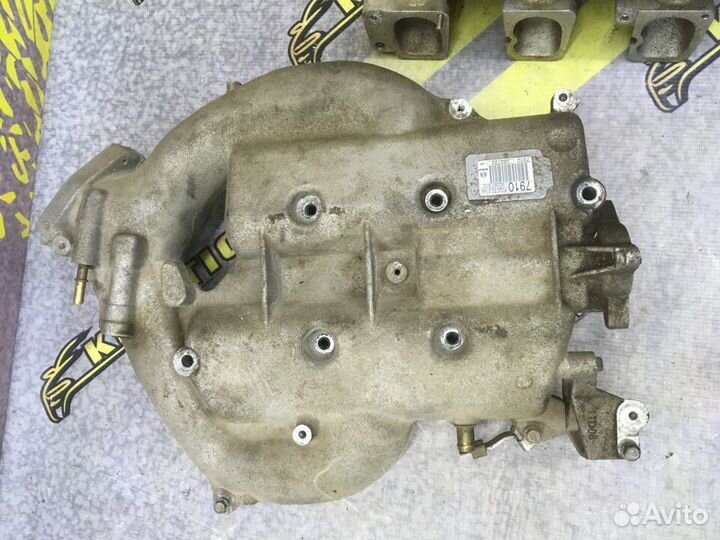 Коллектор впускной Опель Антара / Каптива 3.2 10HM