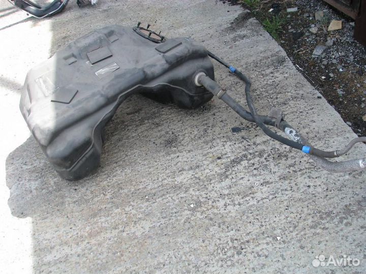 Бак топливный Land Rover Freelander 2 2007