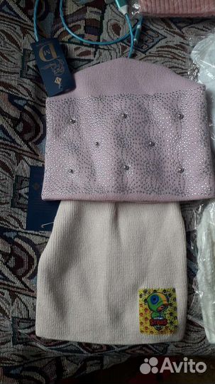 Шапки стильные,красивые,новые