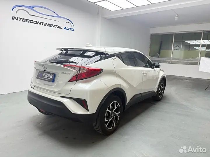 Toyota C-HR 2.0 CVT, 2021, 55 000 км