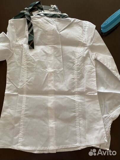 Новая школьная блузка Pinetti 134 см