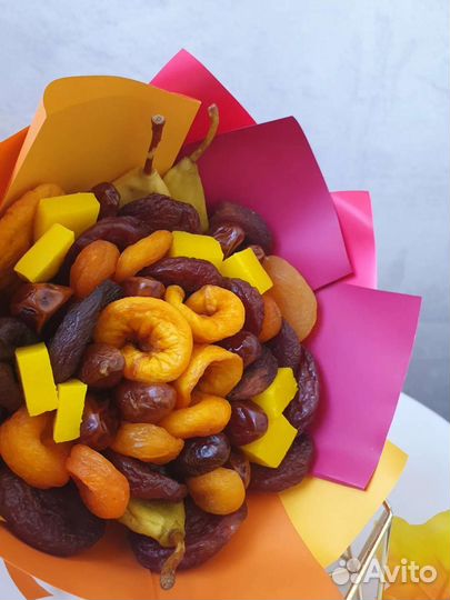Букет из сухофруктов