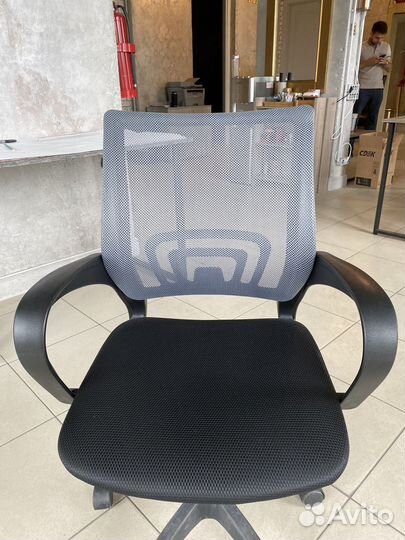 Компьютерное кресло