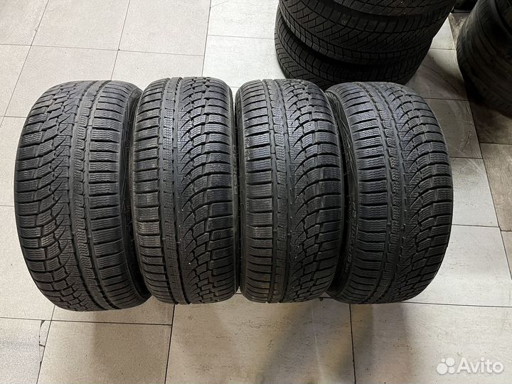 Nokian Tyres WR A4 225/40 R19