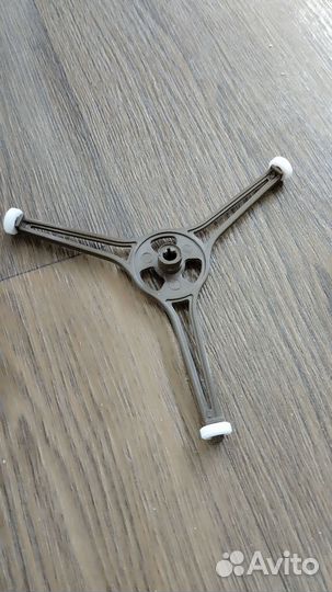 Крестовина для тарелки свч