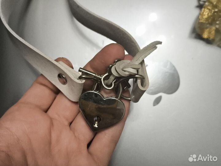 Чокер,ошейник, подвеска на ногу