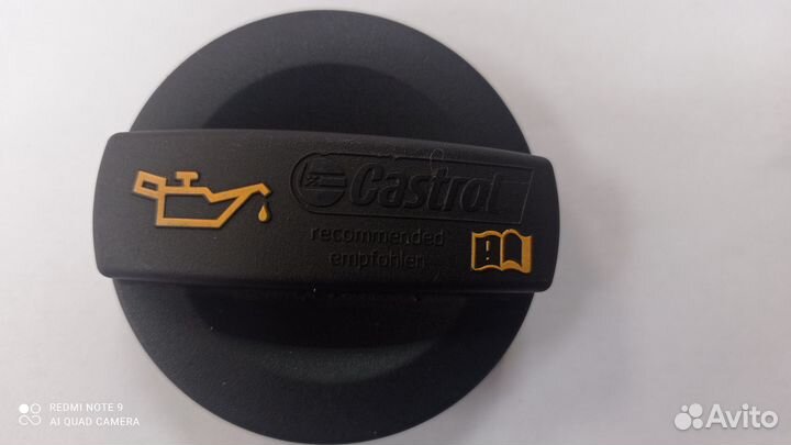 Крышка маслозаливной горловины Фольксваген Джетта