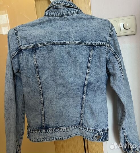 Джинсовая куртка