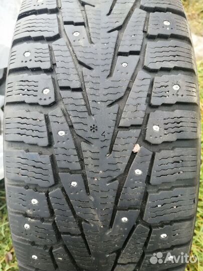 Nokian Tyres Hakkapeliitta 7 SUV 225/65 R17 106T