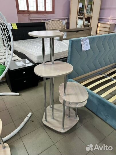 Подставка под цветы 