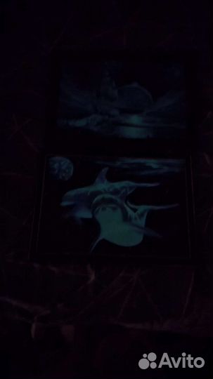 Светящаяся в темноте картина