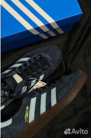 Adidas Spezial Black