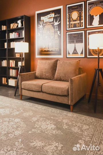 Диван двухместный новый